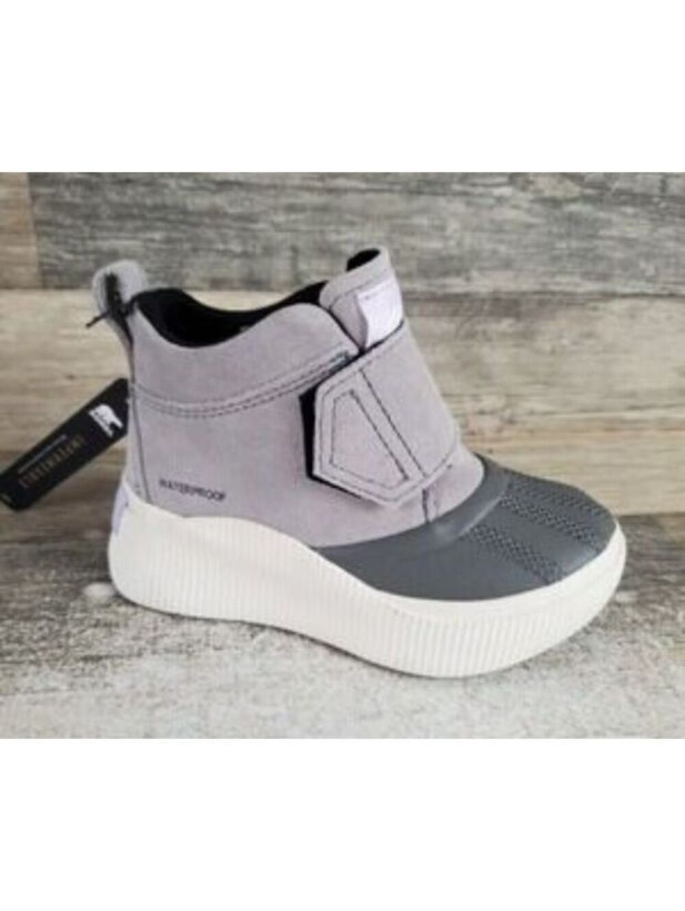 Size 5 - Sorel Kids Out N About IV Waterproof Duck Boot